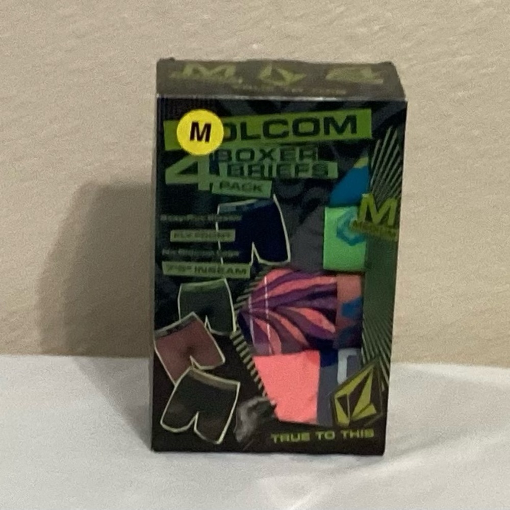 Volcom 4 Pack Boxer Briefs